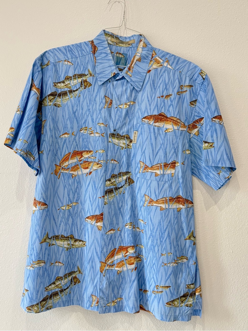 Columbia Short-Sleeve Fish-Print Button-Down Shirt in Light Blue 100% cotton
